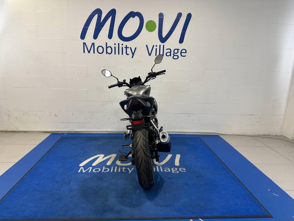 Um Italia Xtreet RS 125 (2023 - 25) (3)