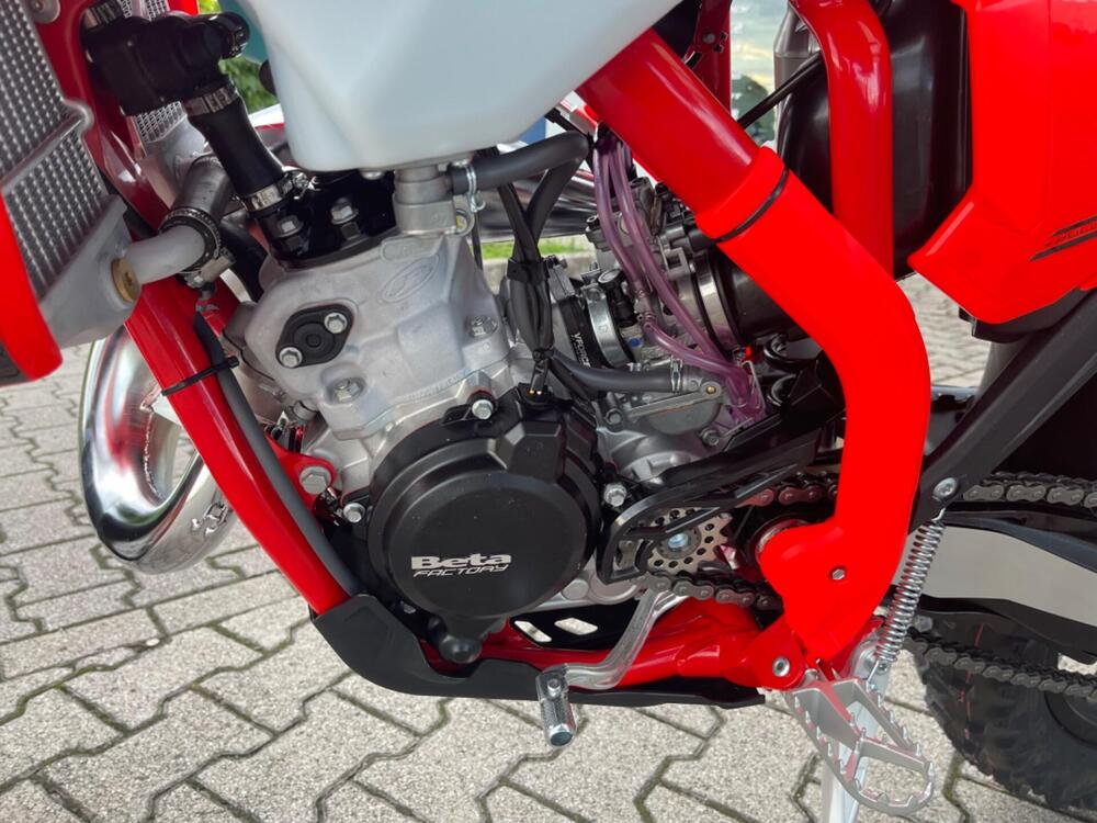 Betamotor RR X-PRO 125 2T Enduro (2026) (3)