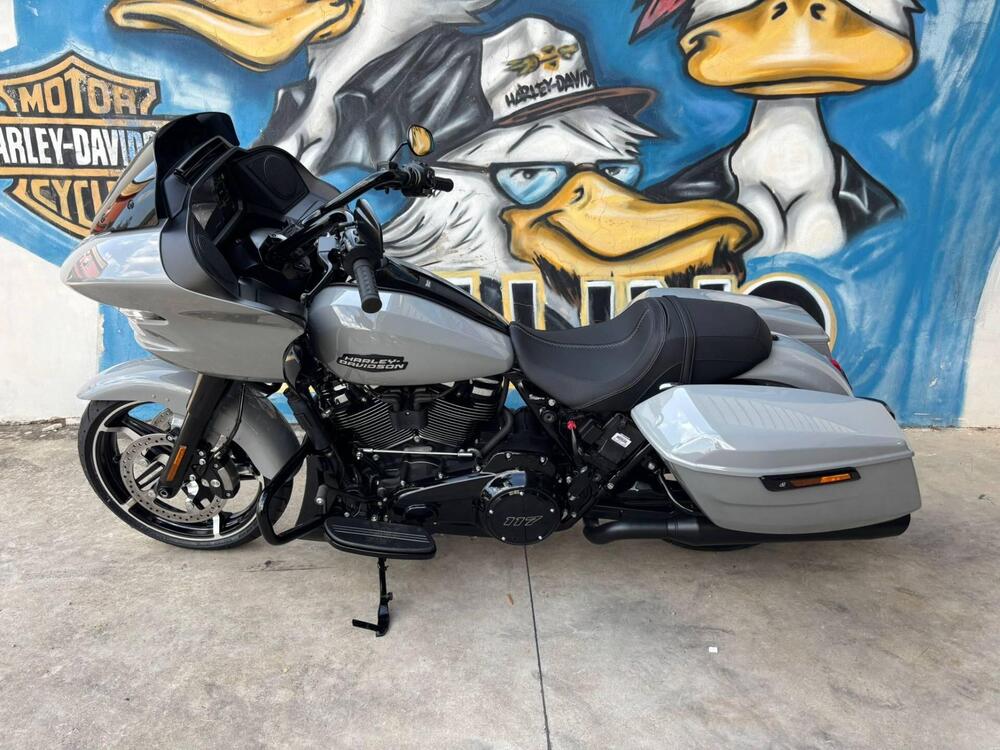 Harley-Davidson Road Glide (2024 - 25) (2)