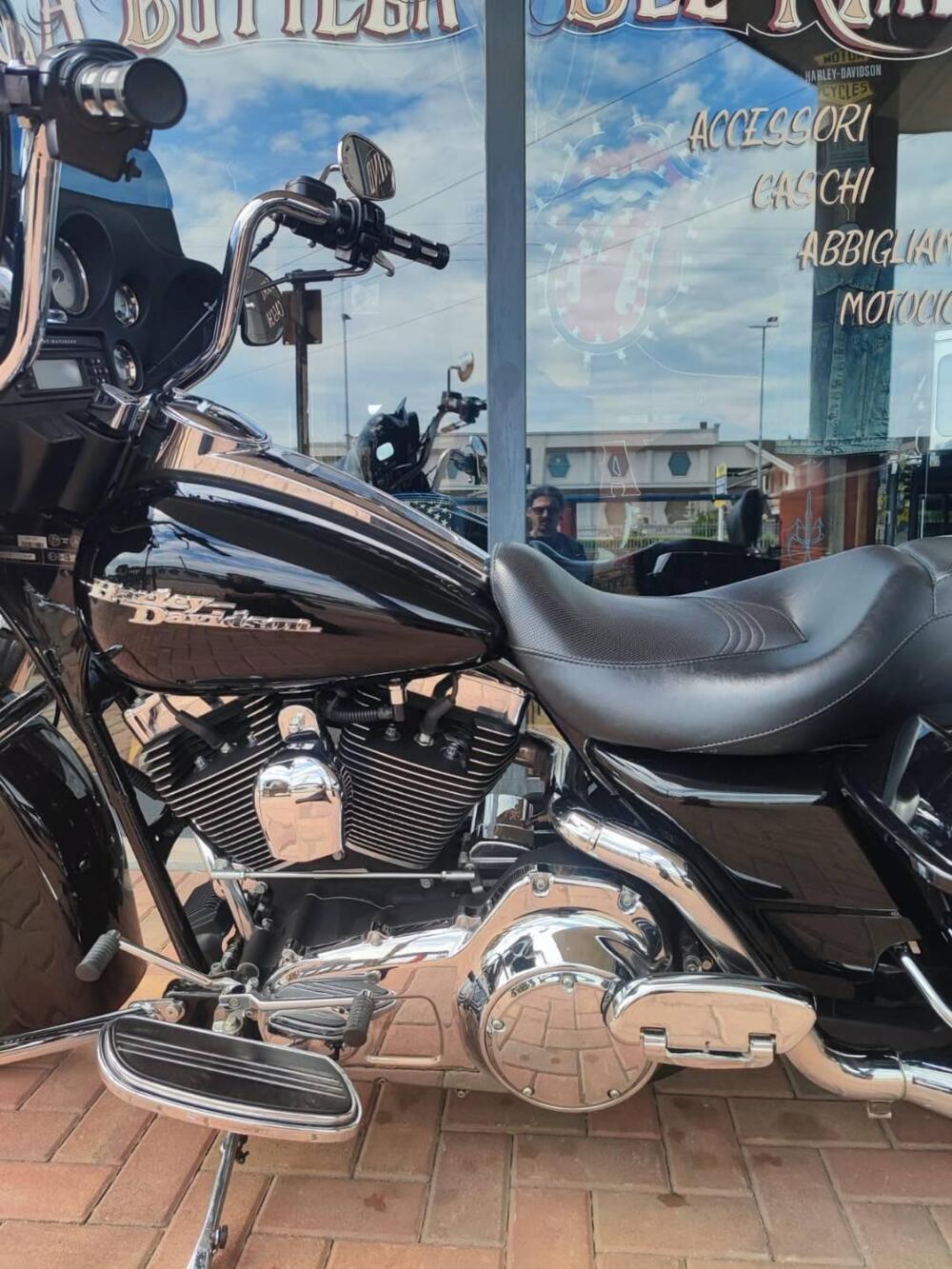 Harley-Davidson 1584 Street Glide (2007) - FLHX (11)
