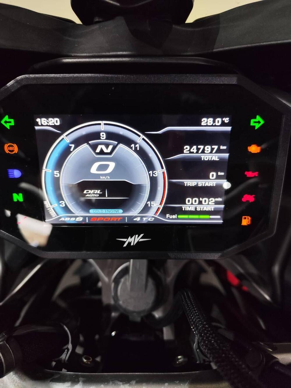 MV Agusta Turismo Veloce 800 Rosso (2021 - 23) (8)