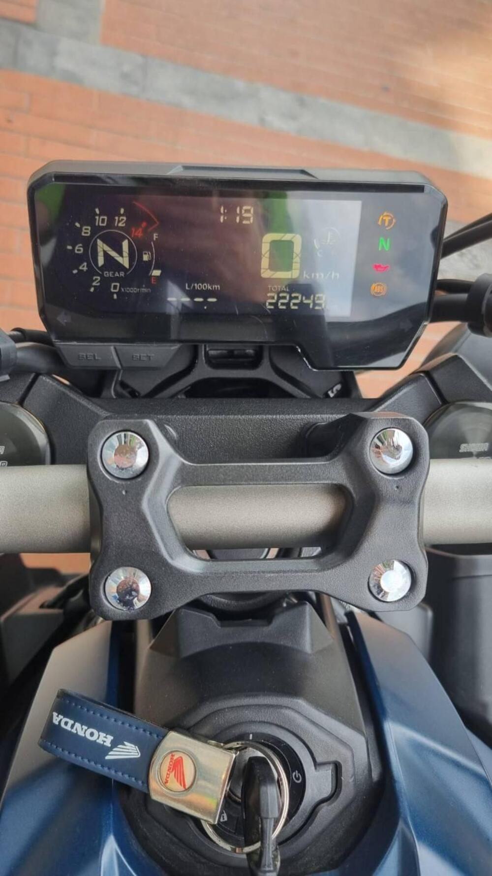 Honda CB 650 R (2021 - 23) (5)