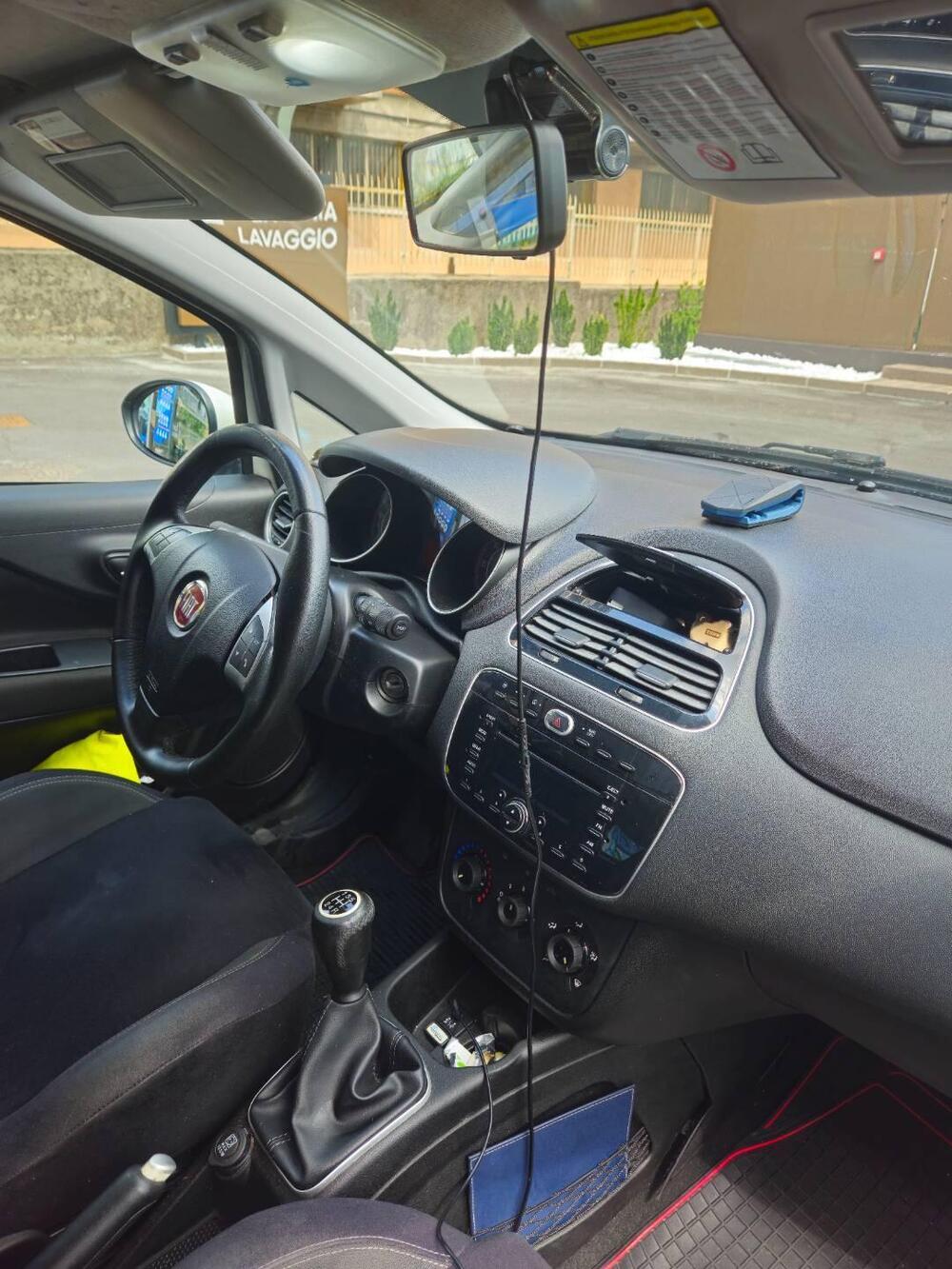 Fiat Punto usata a Verona (8)
