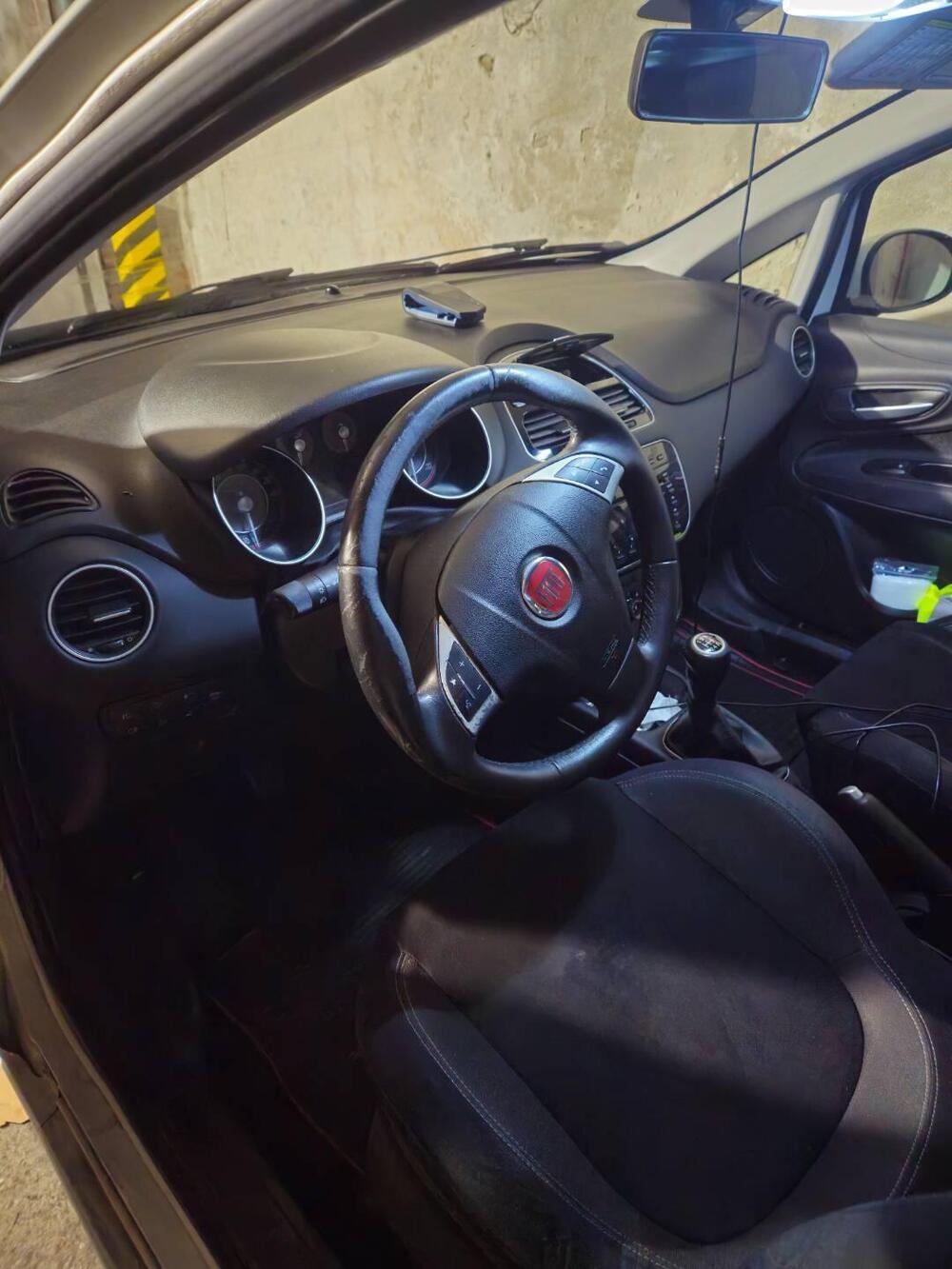 Fiat Punto usata a Verona (12)