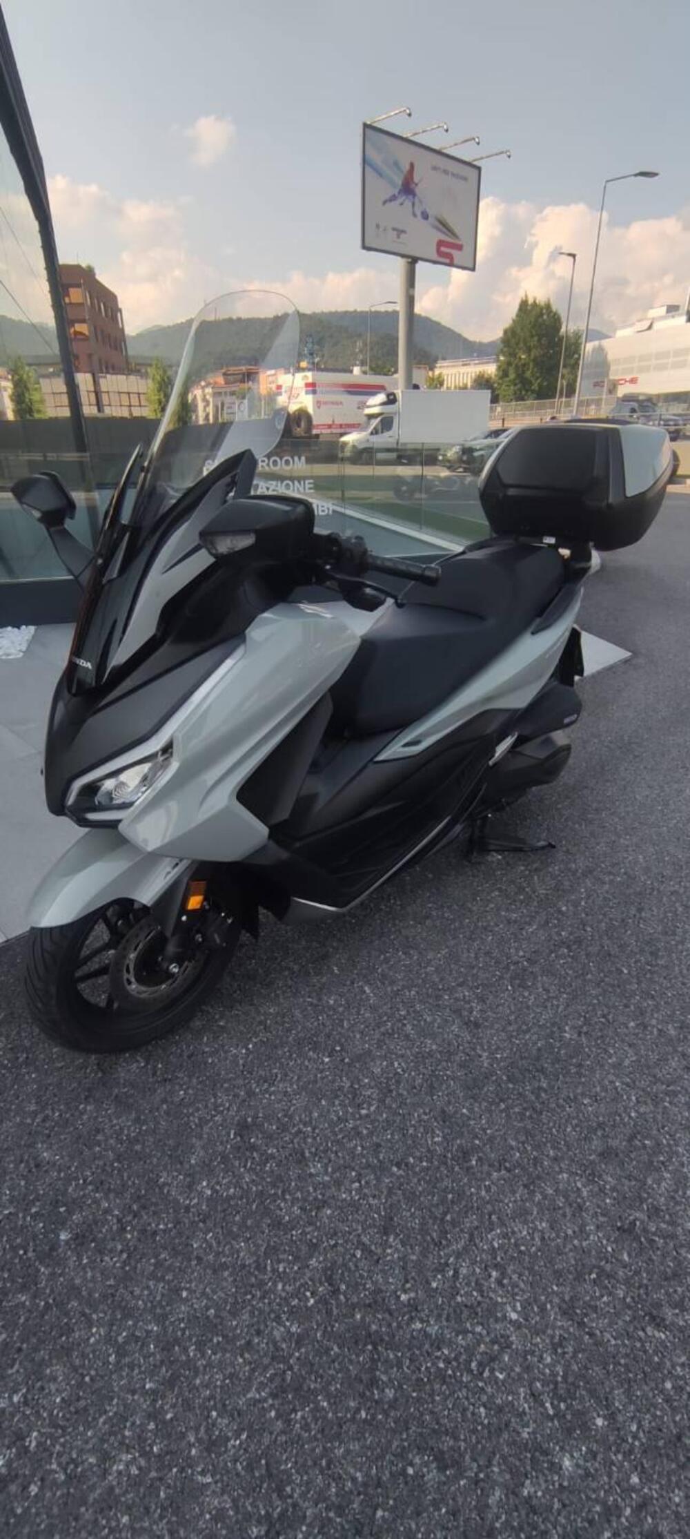 Honda Forza 350 Deluxe (2022 - 24)