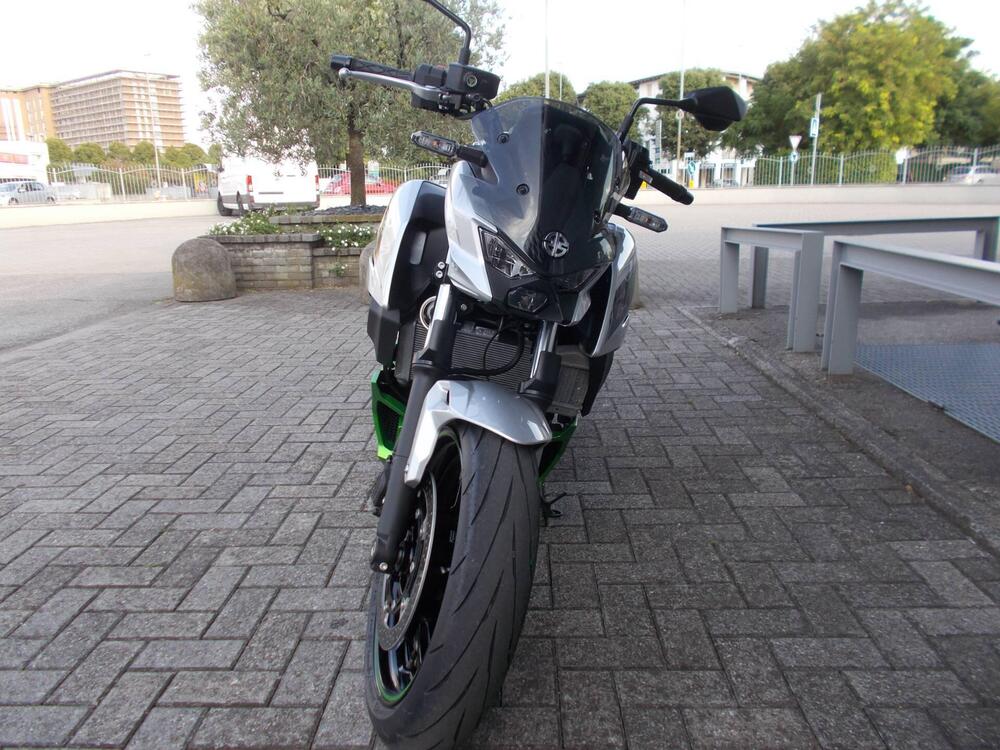 Kawasaki Z7 Hybrid (2024 - 25) (3)