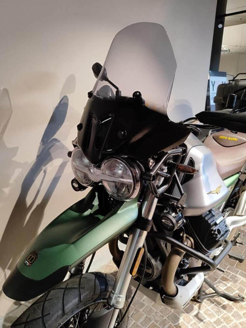 Moto Guzzi V85 TT Centenario (2021 - 22) (7)