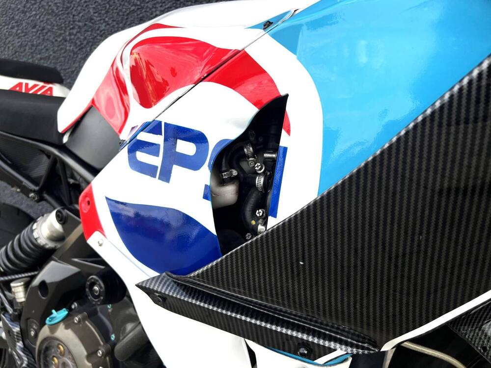 Aprilia Dorsoduro 750 (2009 - 14) (8)