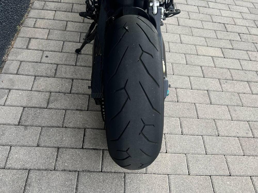 Aprilia Dorsoduro 750 (2009 - 14) (10)