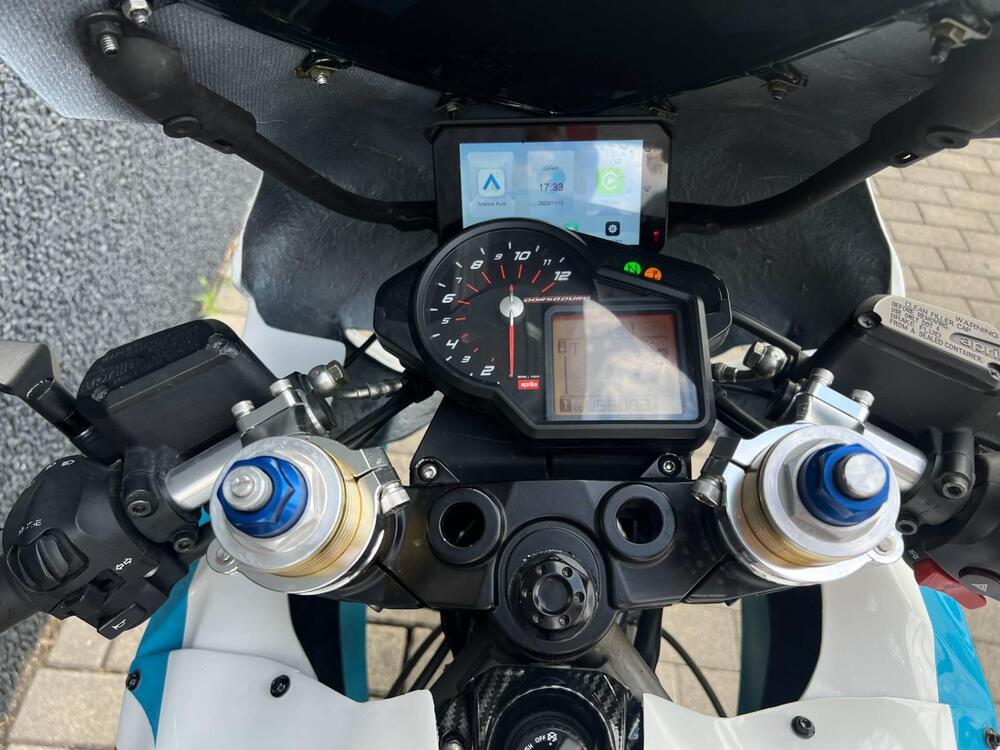 Aprilia Dorsoduro 750 (2009 - 14) (13)