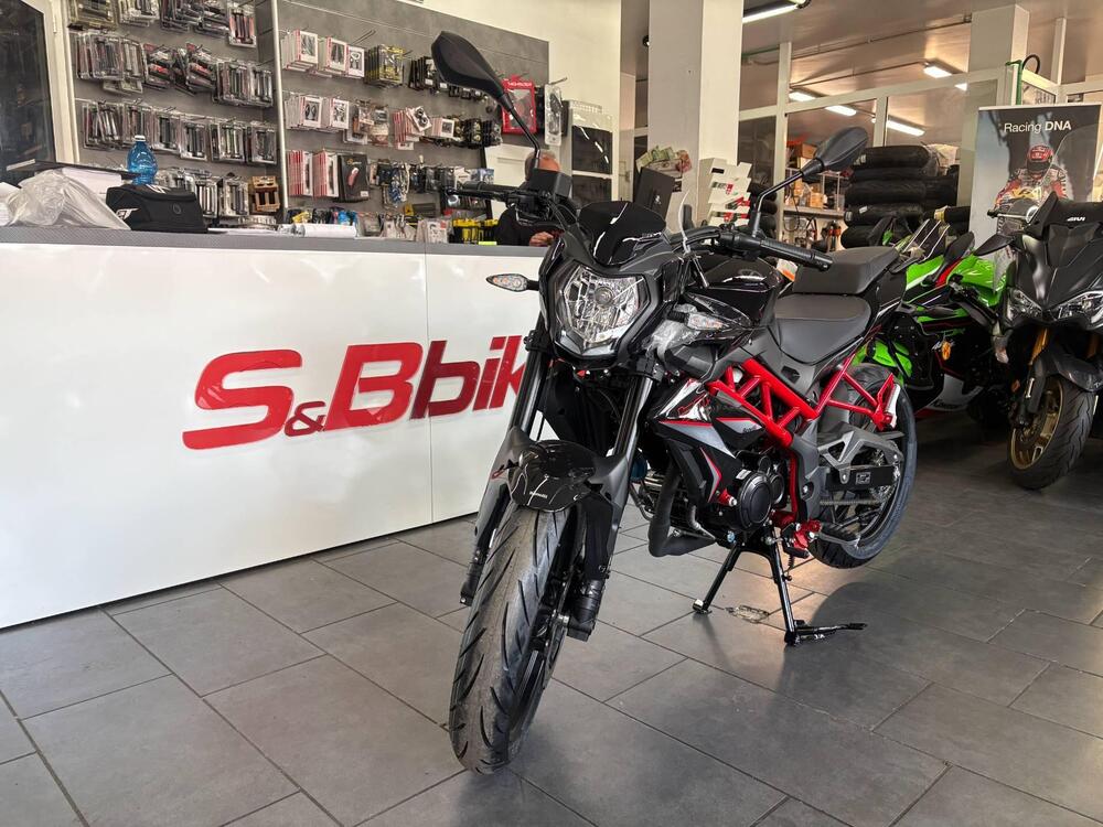 Benelli BN 125 (2021 - 25) (9)