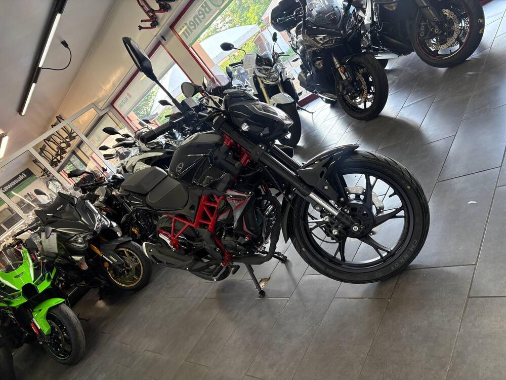 Benelli BN 125 (2021 - 25) (13)