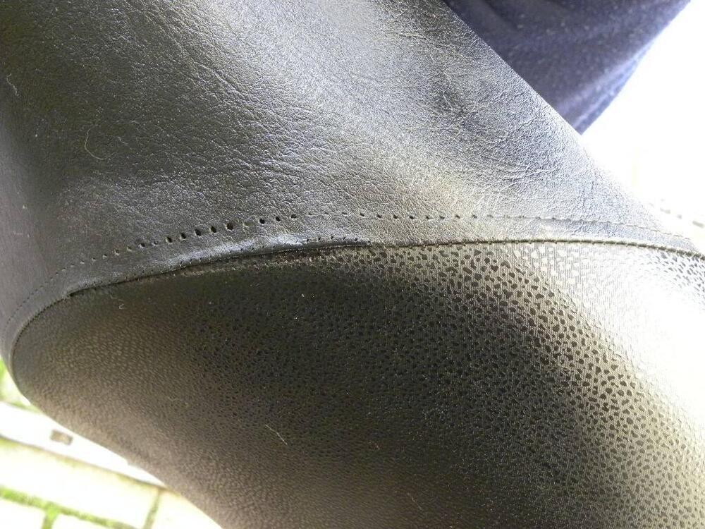 Sella Honda SH 300 i (n. 240), cod: 77200-KTW-9000 (6)