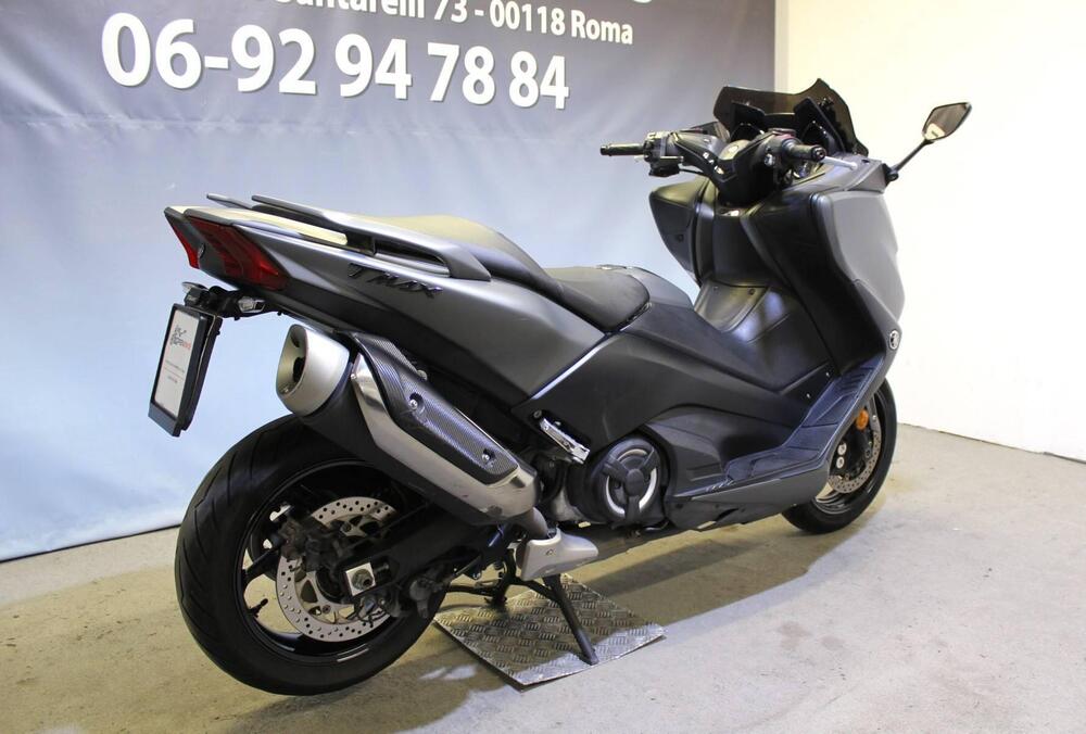 Yamaha T-Max 530 (2017 - 19) (4)