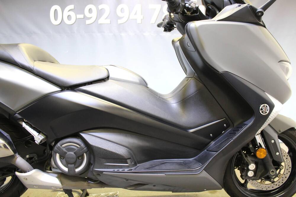 Yamaha T-Max 530 (2017 - 19) (9)