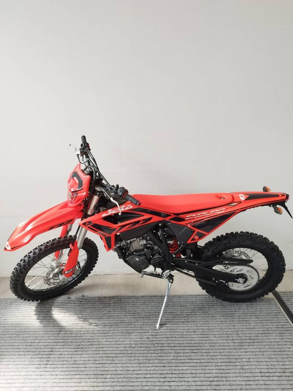 Betamotor RR 125 4T Enduro T (2025) (2)