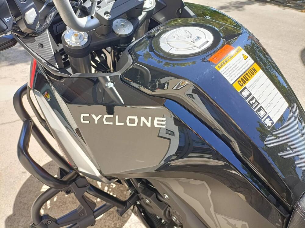 Cyclone RX600 (2025 - 26) (10)
