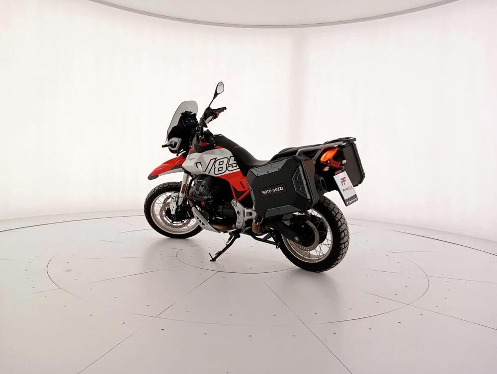 Moto Guzzi V85 TT (2024 - 26) (3)