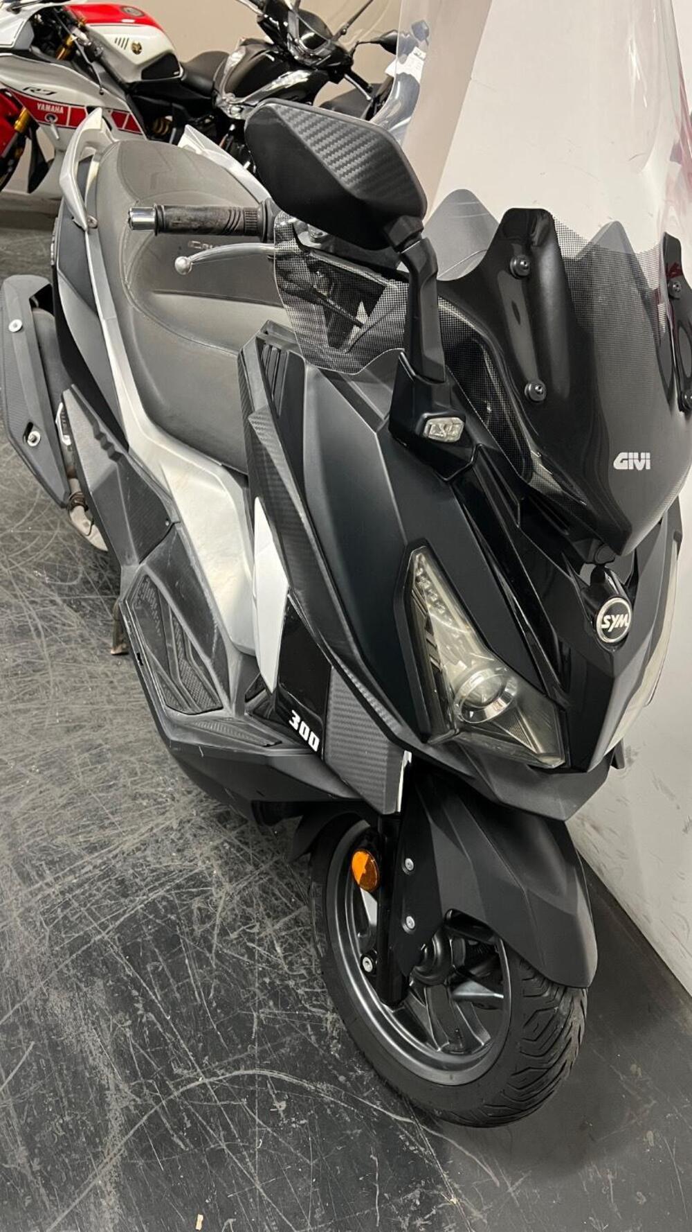 Sym Cruisym 300 (2017 - 20) (10)