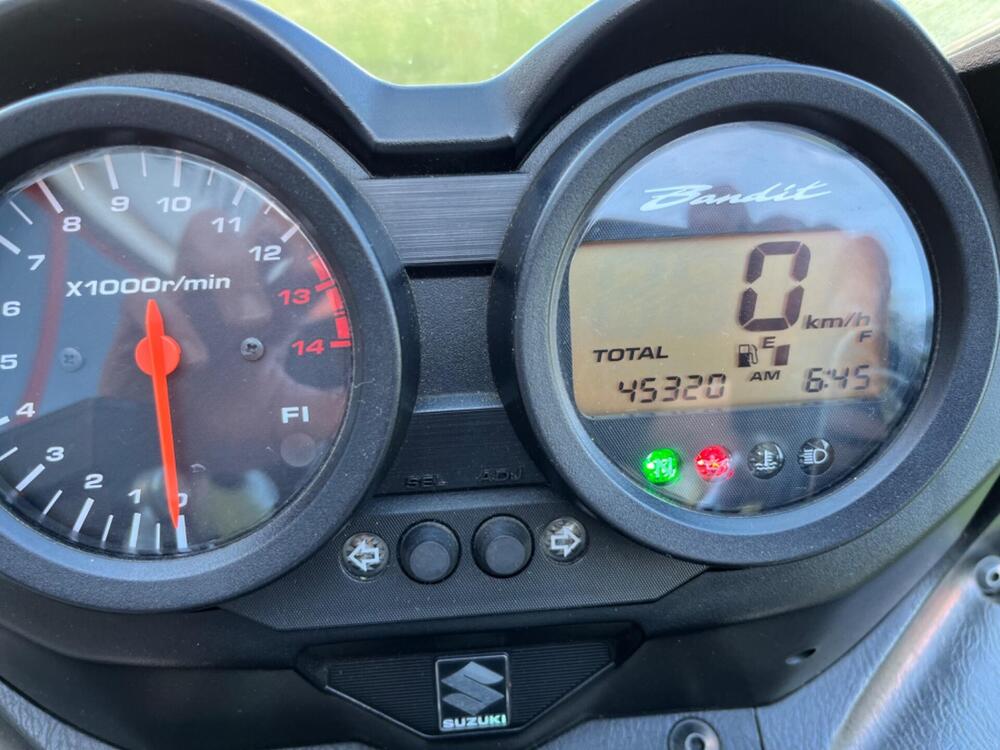 Suzuki GSF 650 Bandit S (2006 - 12) (19)