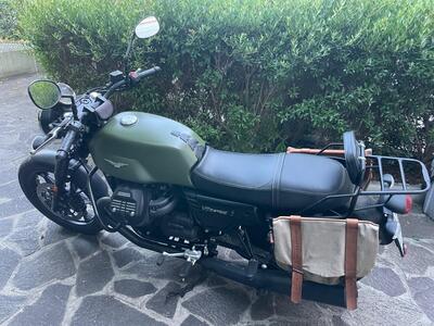 Moto Guzzi V7 III Stone (2017 - 20) usata