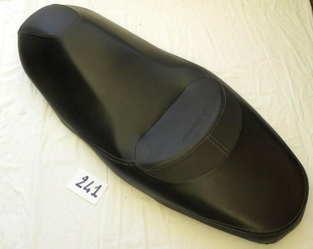 Sella Yamaha X-Max 250/300i (n. 241), cod: B74-F47