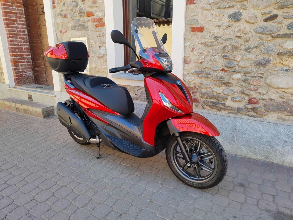 Piaggio Beverly 400 S ABS-ASR (2021 - 24) (2)