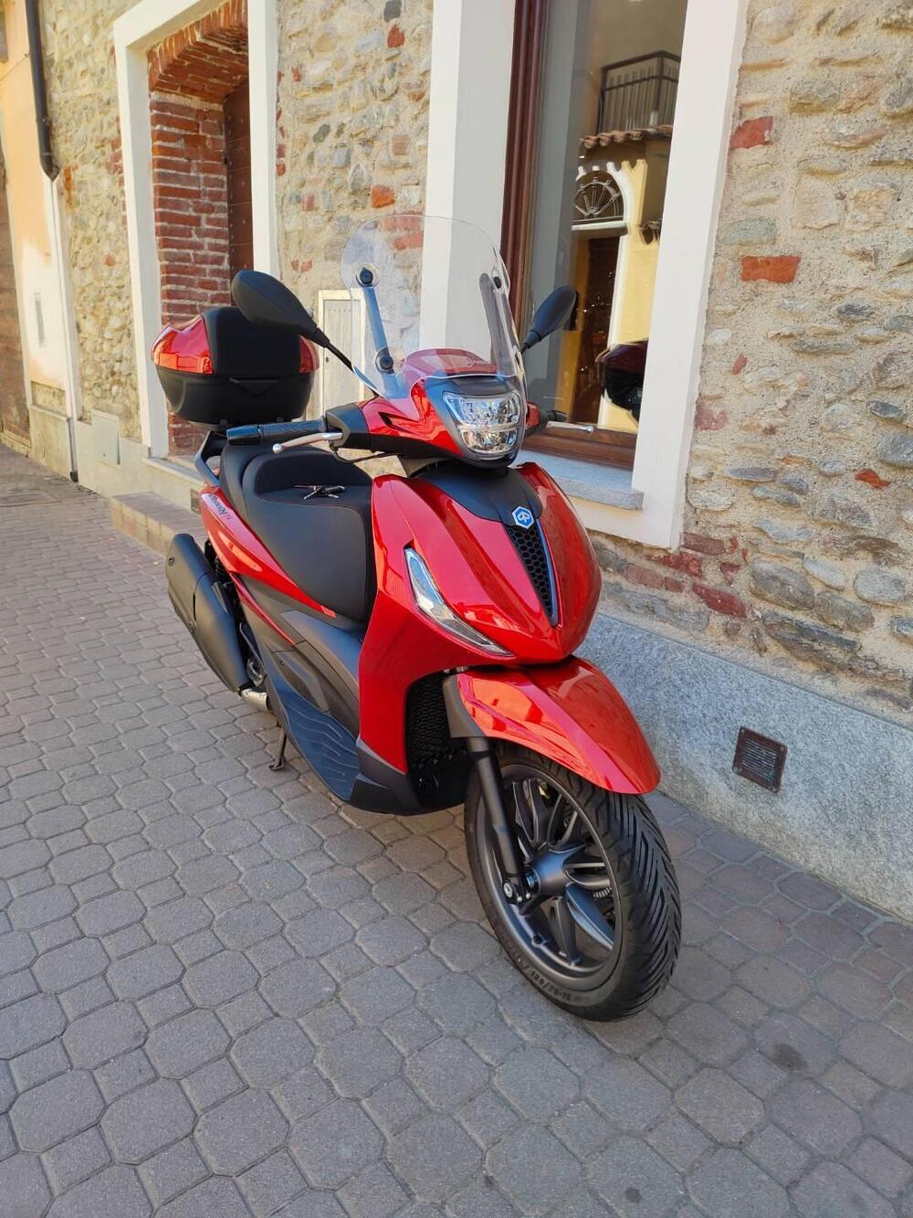 Piaggio Beverly 400 S ABS-ASR (2021 - 24) (4)