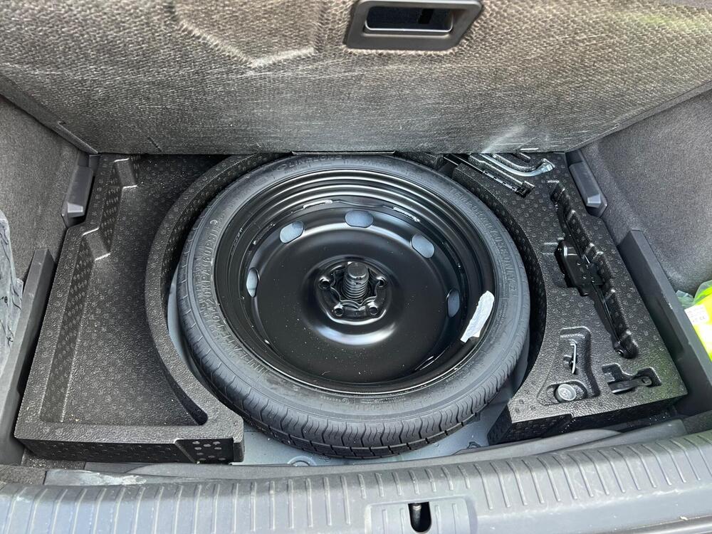 Cupra Formentor usata a Roma (12)