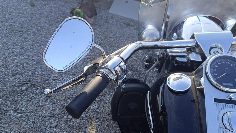 Harley-Davidson 1800 Road King (2007) - FLHRSE (9)