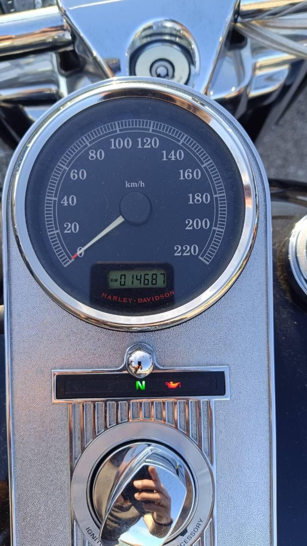 Harley-Davidson 1800 Road King (2007) - FLHRSE (11)