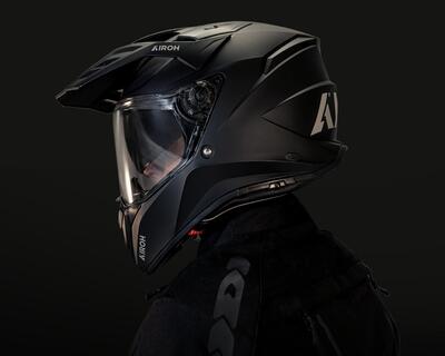 Touring o avventura, citt&agrave; o off road? Airoh Bandit