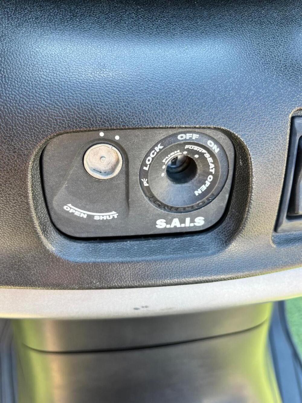 Suzuki Burgman AN 650 Executive (2017 - 20) (8)