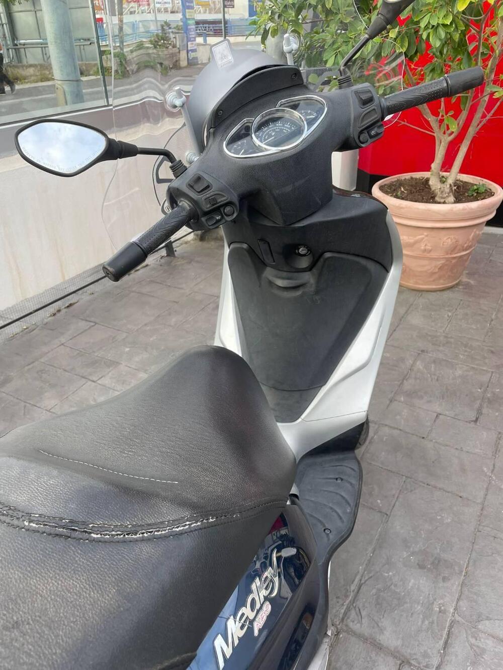 Piaggio Medley 125 ABS (2016 - 19) (2)