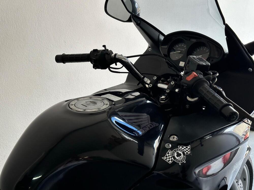 Honda Deauville 650 (1998 - 01) (8)