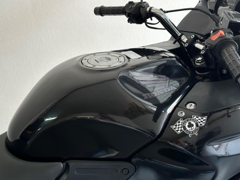 Honda Deauville 650 (1998 - 01) (11)