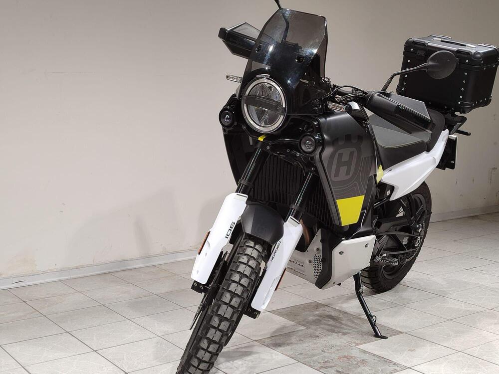Husqvarna Norden 901 (2022 - 26)