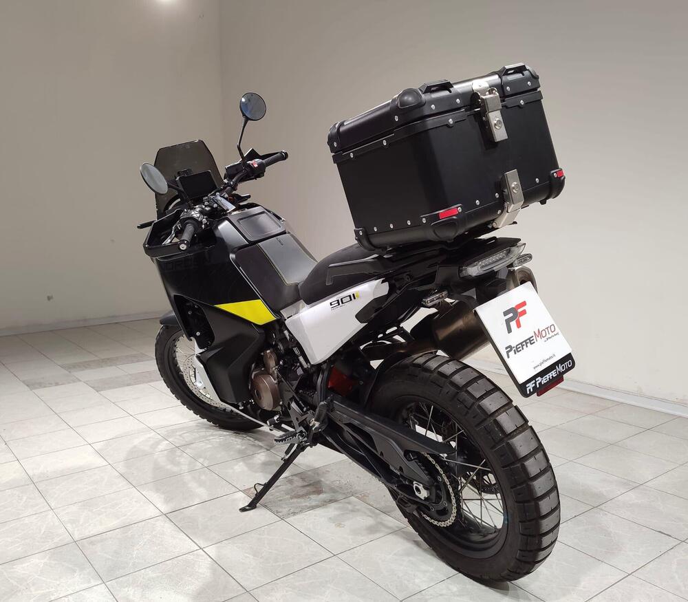 Husqvarna Norden 901 (2022 - 26) (3)