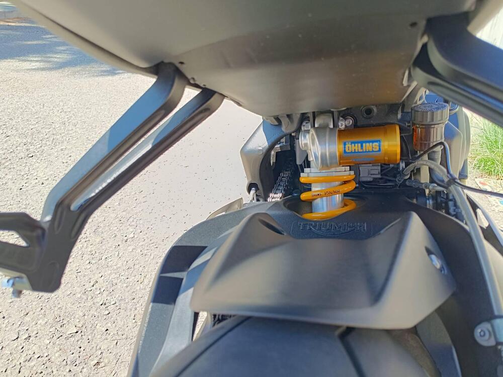 Triumph Street Triple RS (2020 - 22) (20)