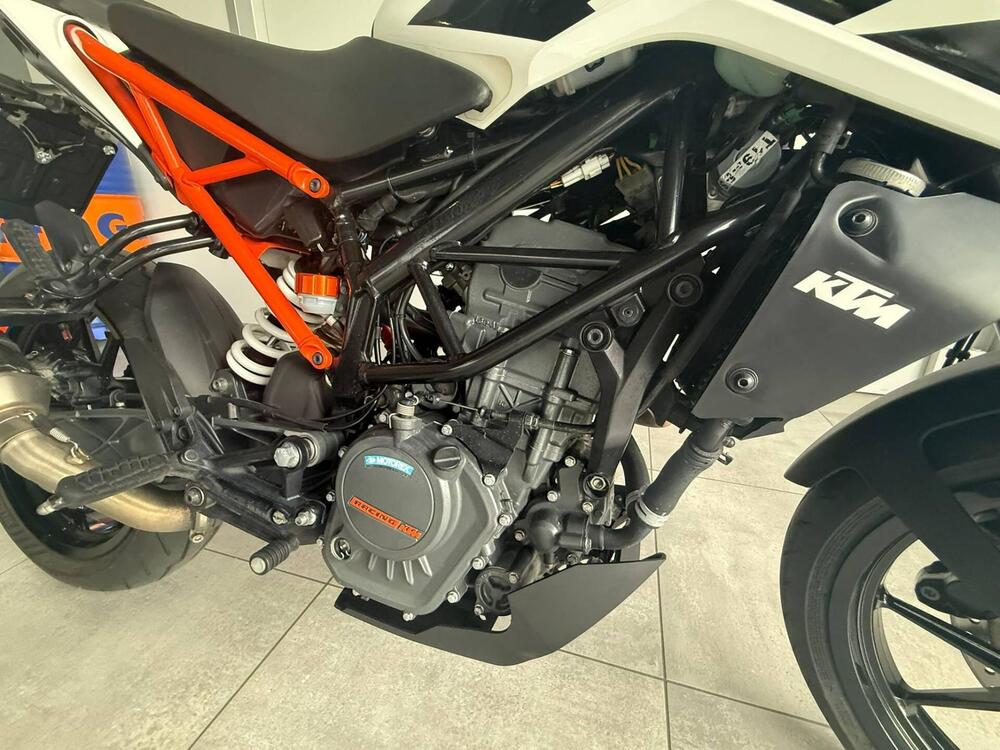 KTM 125 Duke ABS (2017 - 20) (18)