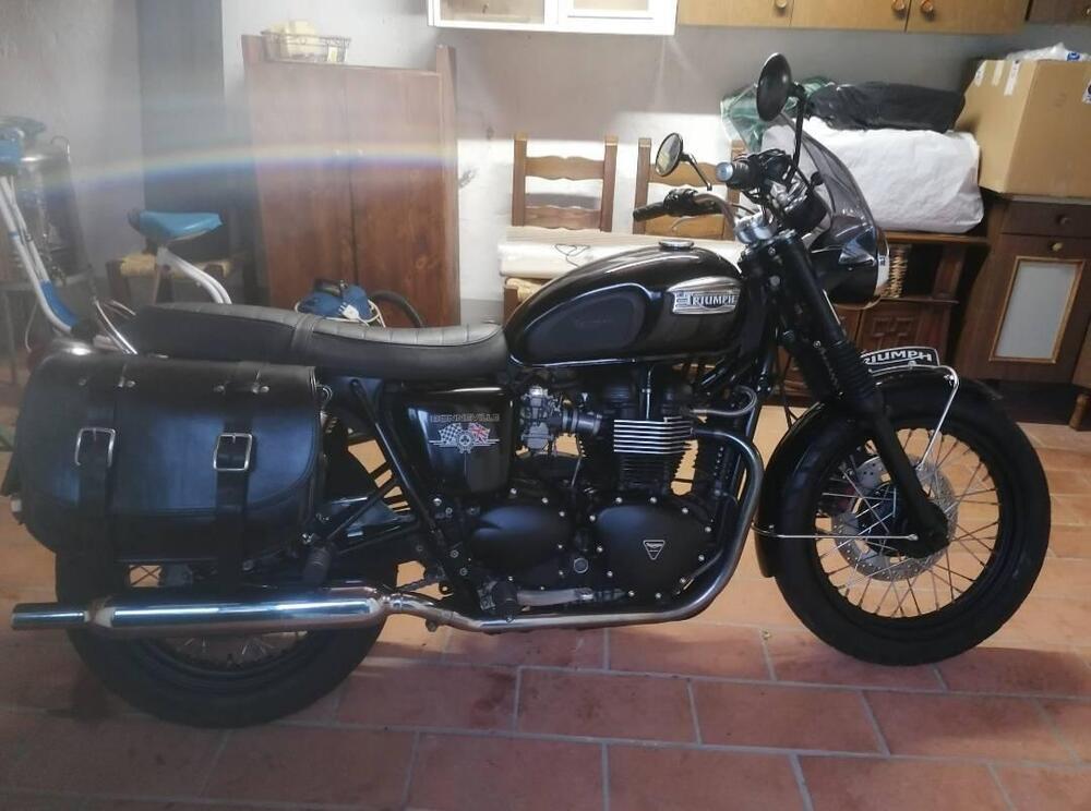 Triumph Bonneville T100 (2001 - 07)