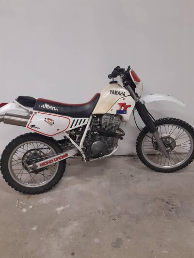 Yamaha TT 350 S (1990 - 95) usata