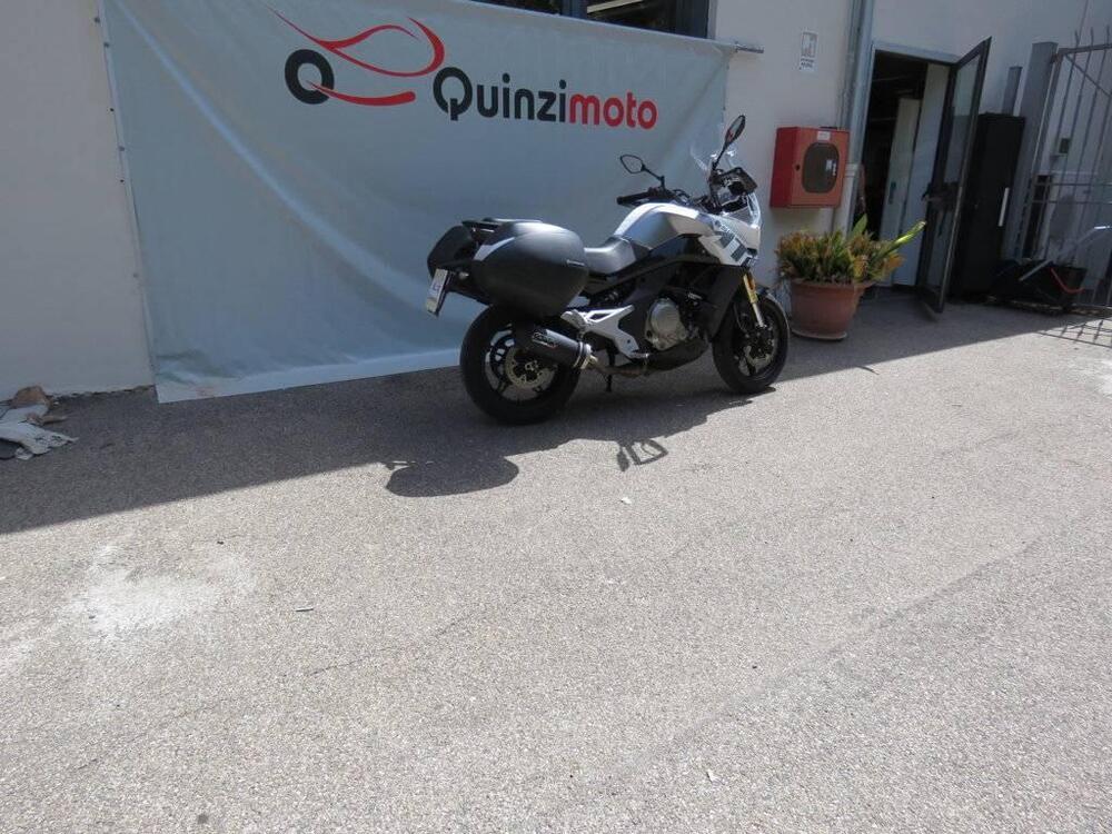 CFMOTO 650MT (2021 - 24) (2)