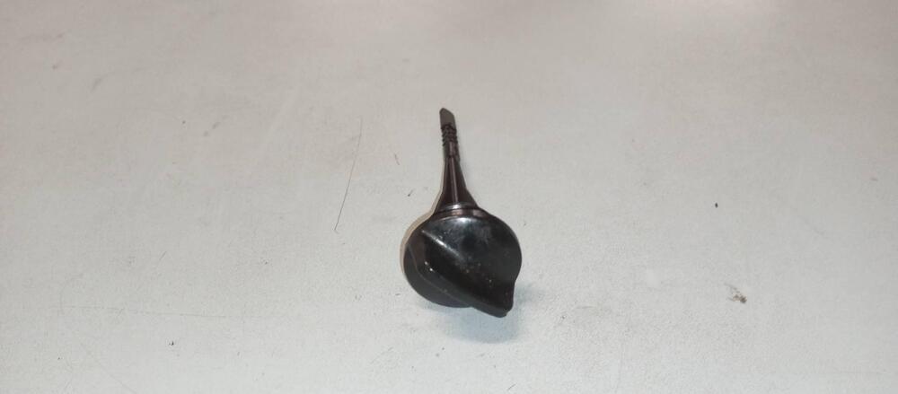 ASTA LIVELLO OLIO HONDA CX 500 TURBO (2)