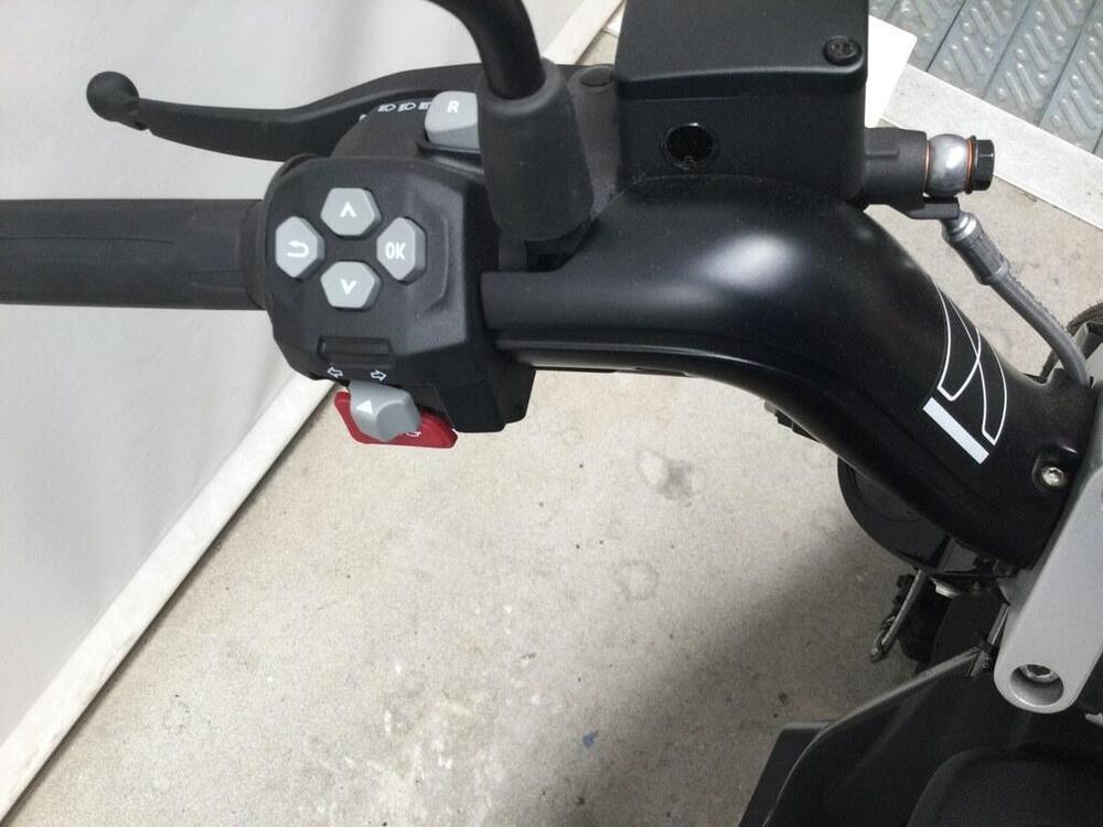 Bmw CE 02 AM (2024 - 26) (11)