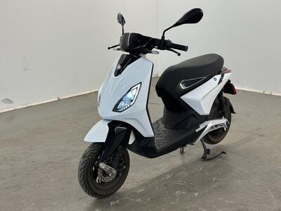Piaggio 1 (2022 - 25) usata