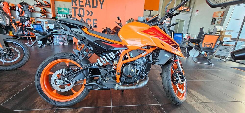 KTM 390 Duke (2024 - 25) (2)