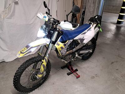 Husqvarna 701 Enduro (2022) usata