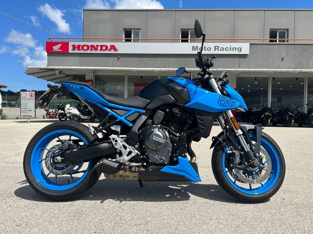 Suzuki GSX-8S (2023 - 24)