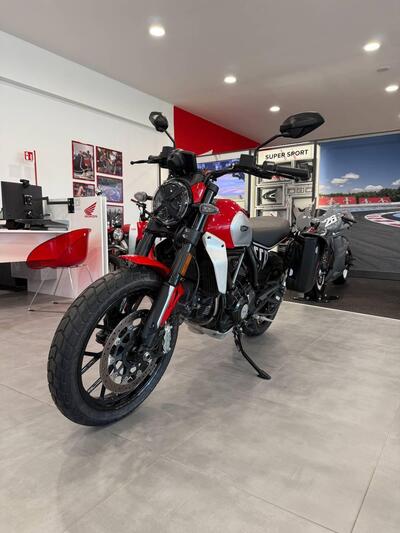 Ducati Scrambler 800 Icon (2023 - 25) usata